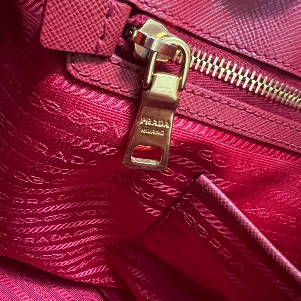 Prada Lux Open Saffiano Leather Tote Bag in Red - Picture 11 of 16